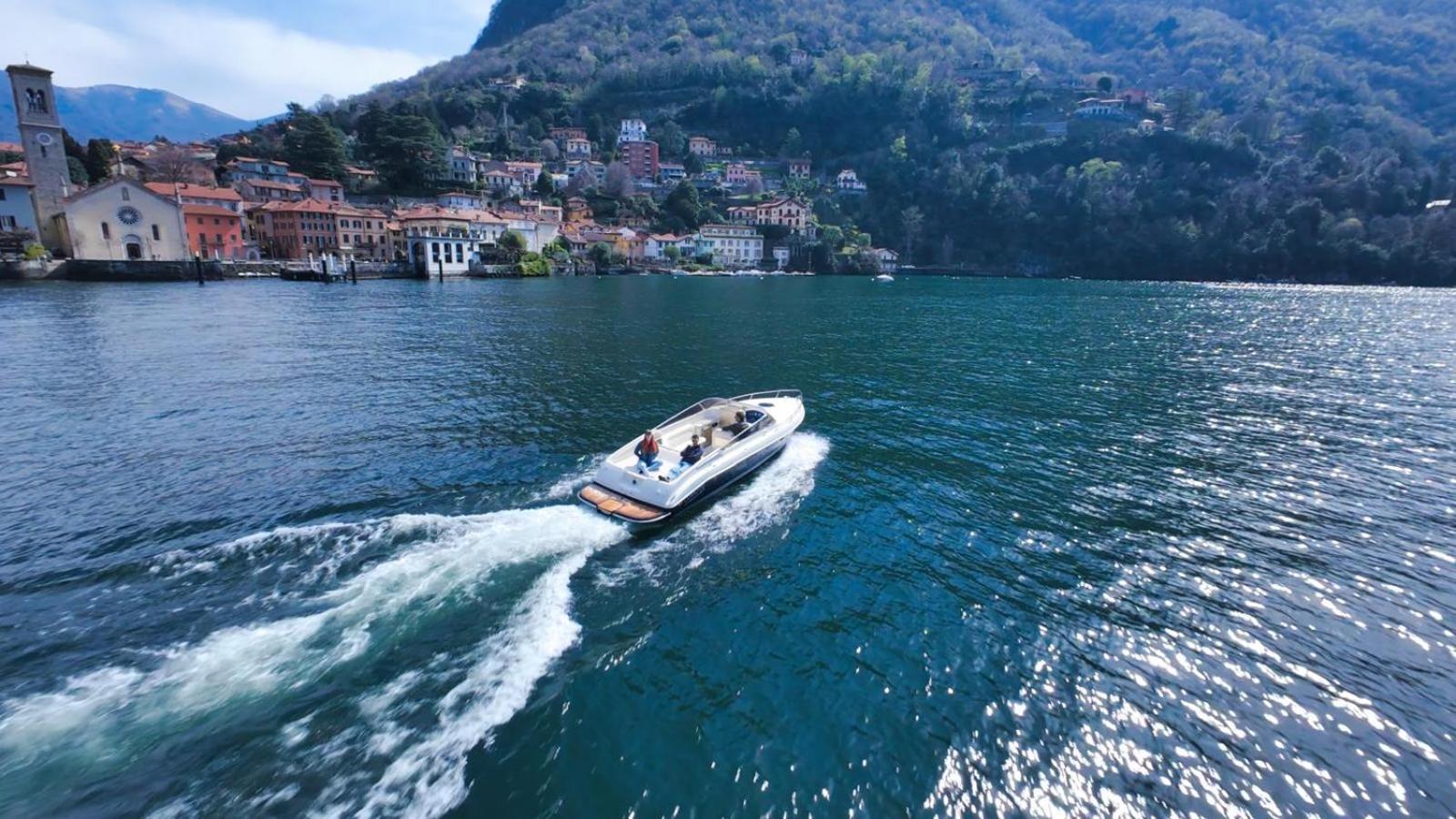 Luxury Apartment With View Como Exterior photo